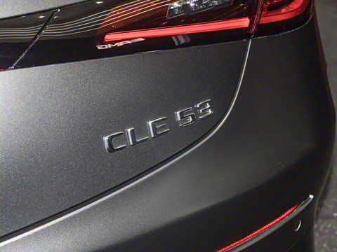 2025�� AMG CLE 53 4MATIC+ ���ܳ�