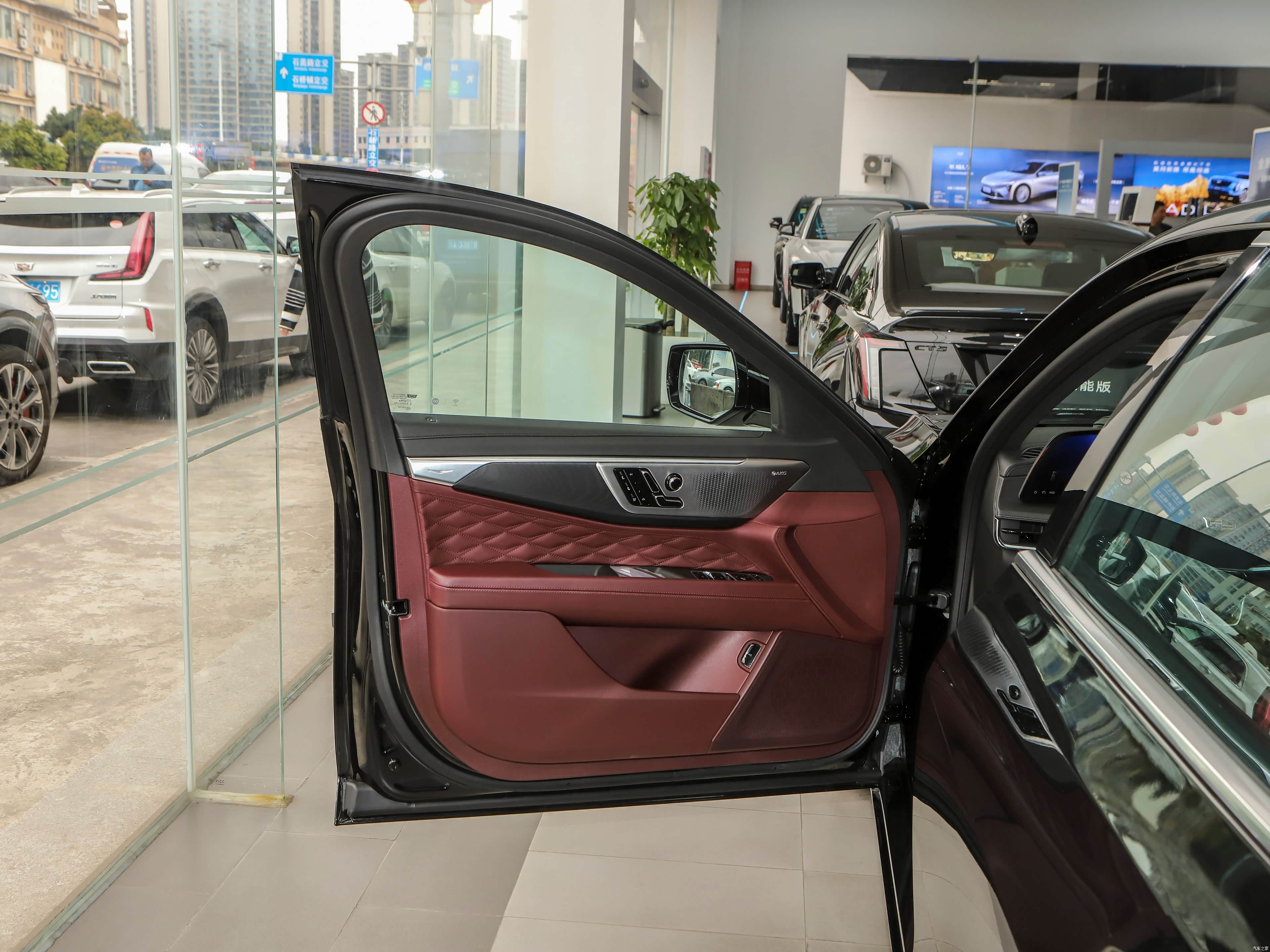 Cadillac CT6, миниатюра 21