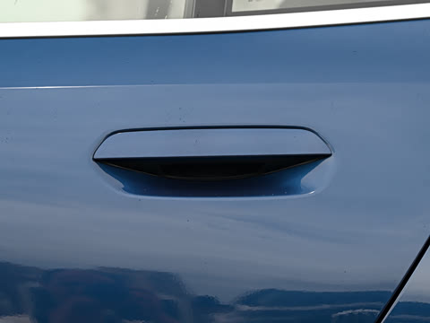 2026�� �Ŀ� 530Li ������ M�˶���װ
