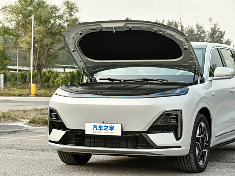 2025�� �Ŀ� ����Max