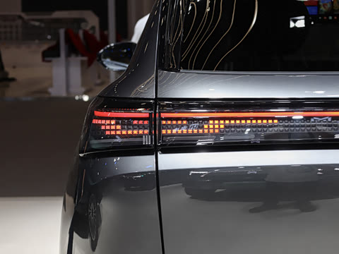 2026�� 185KM��;��