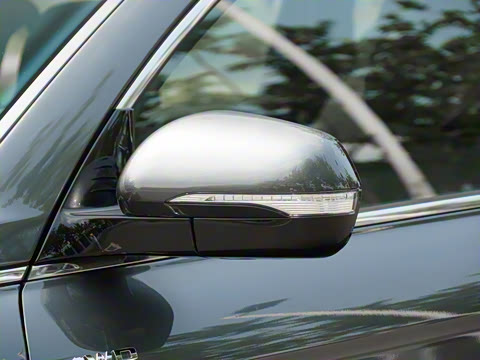 2025�� 2.2T  ������Խ�� 5�� ����