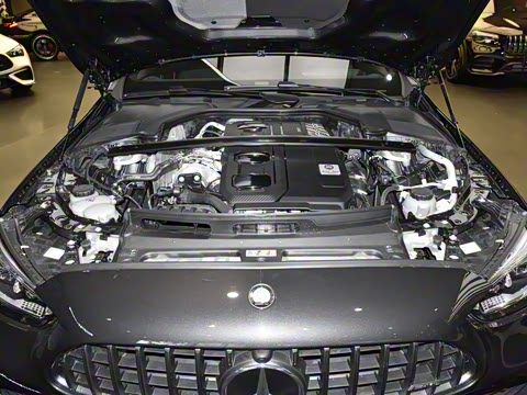 2026�� AMG C 43 4MATIC