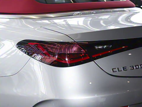 2025�� CLE 300 4MATIC ������ܳ�