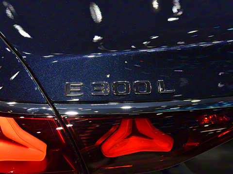 2026�� E 300 L �����