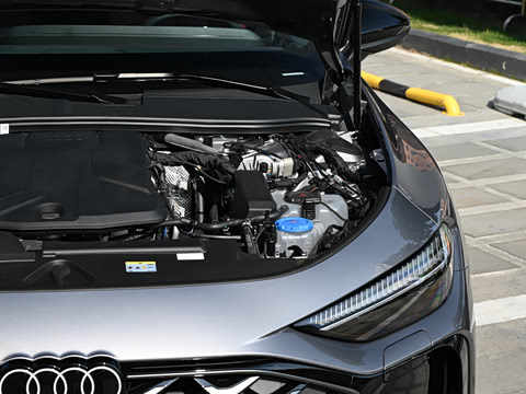 2026�� TFSI quattro 200kW �콢��