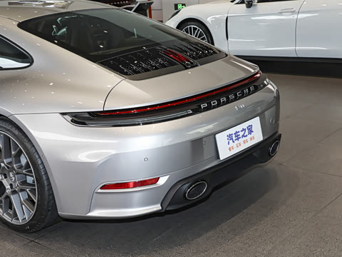 2026�� Carrera 3.0T