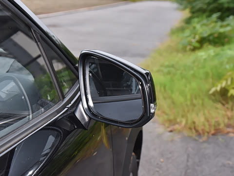 2026�� 2.0L CVT����PLUS��