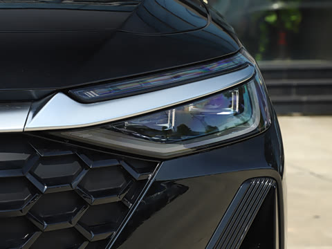 2027�� ������ 1.6T ��
