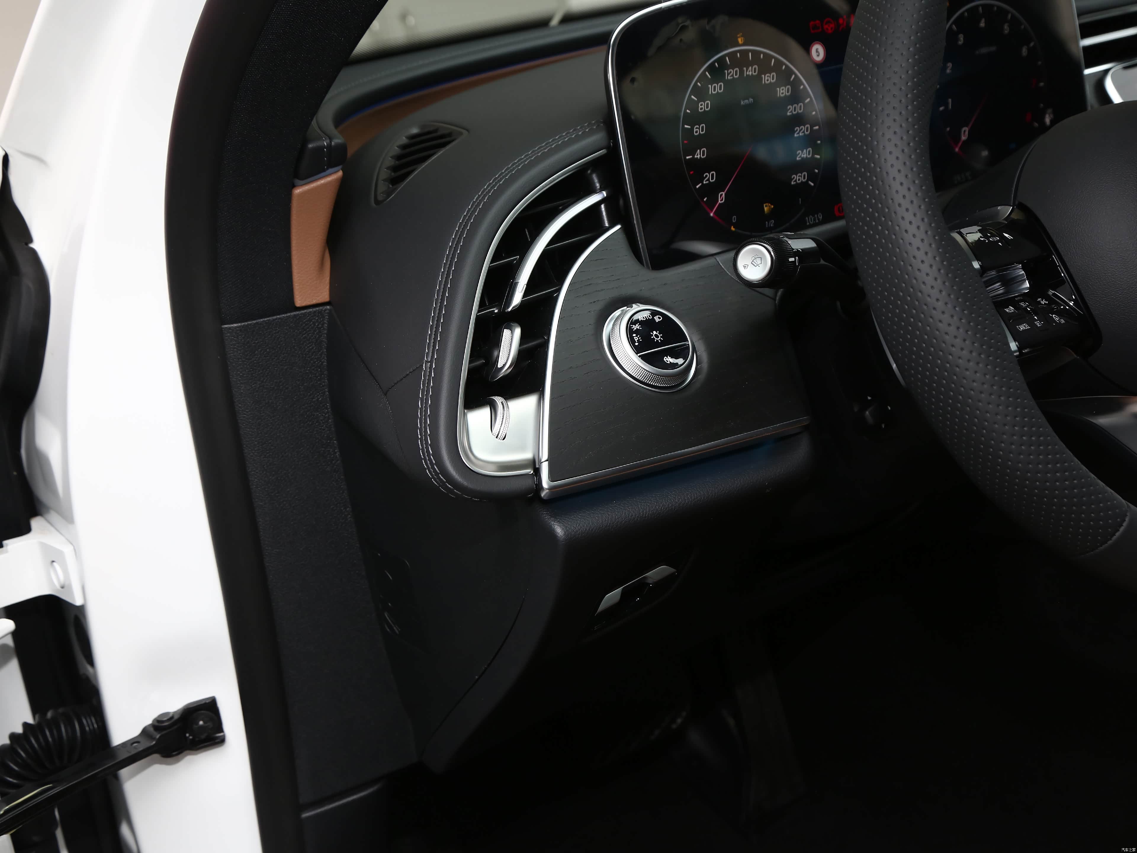 Mercedes-Benz E, миниатюра 14