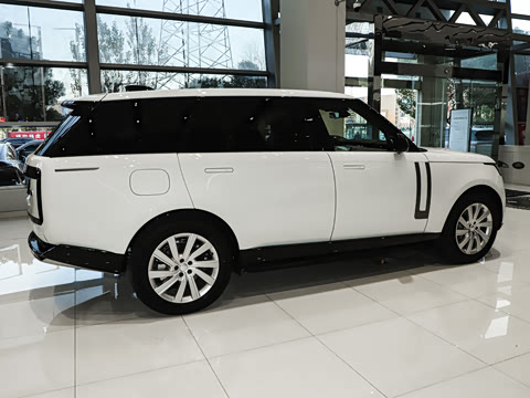 2025�� 3.0 L6 400PS ʢ���ӳ���