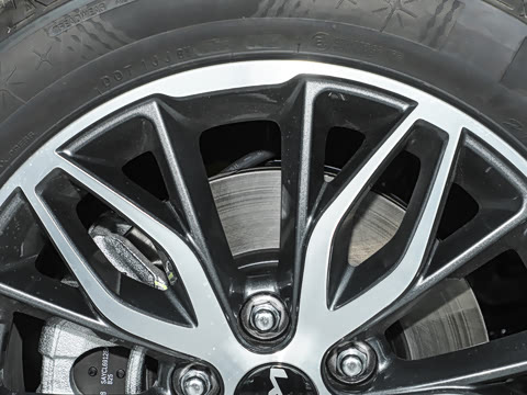 2025�� 1.5T ������