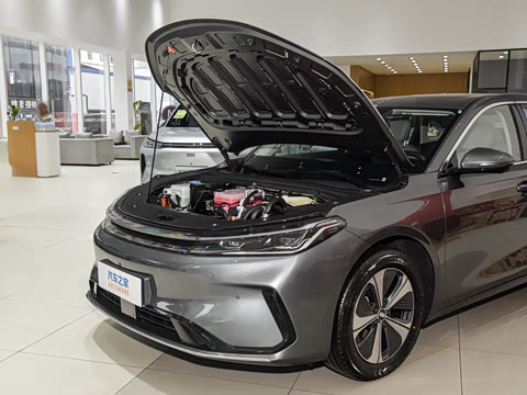 2026�� EV 550km ������
