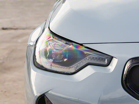 2025�� M240i xDrive