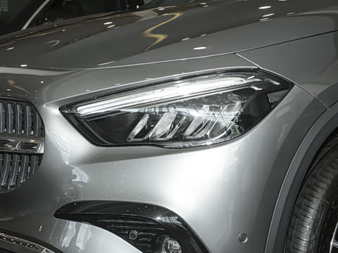 2025�� �Ŀ� GLA 220