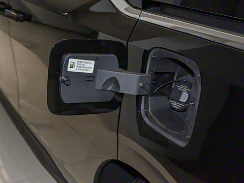 2025�� 2.0T �Զ������� 7��