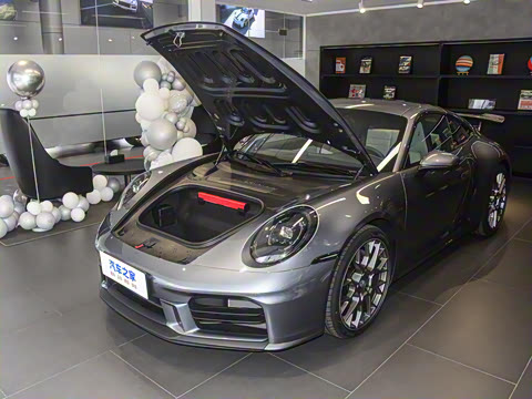 2026�� Carrera 3.0T