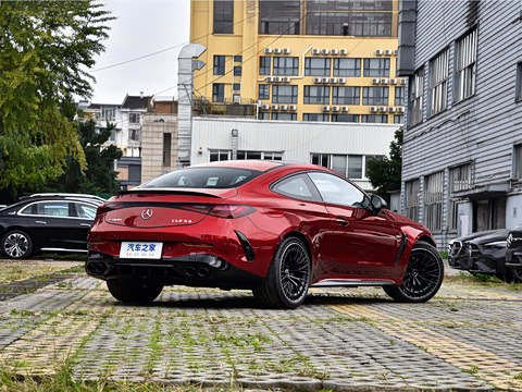 2025 Ŀ AMG CLE 53 4MATIC+ ܳ