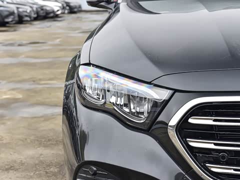 2026�� E 300 L ������