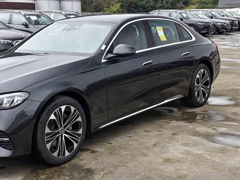 2026�� E 300 L ������