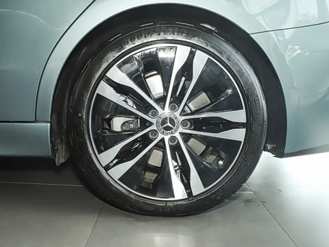 2025�� �Ŀ� C 350 eL