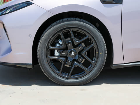 2026�� 535 MAX+�����