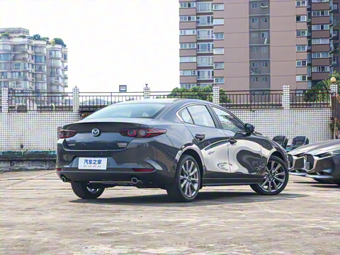 2025�� 2.0L �Զ������