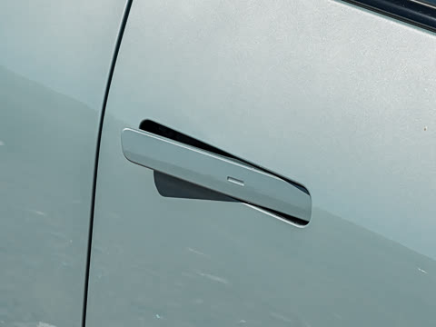 2027�� 1.5T �����
