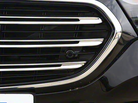 2026�� E 300 L �����