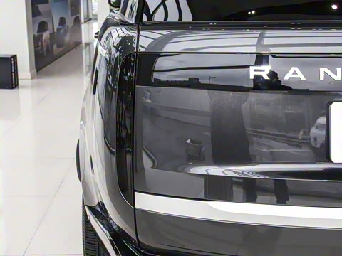 2025�� 3.0 L6 400PS �䷶�ӳ���