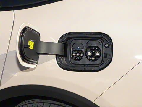 2025�� �Ŀ� 560MAX 185kW