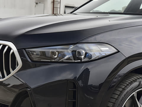 2026�� xDrive40i M�˶���װ