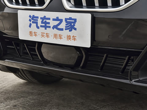 2026�� xDrive40i M�˶���װ