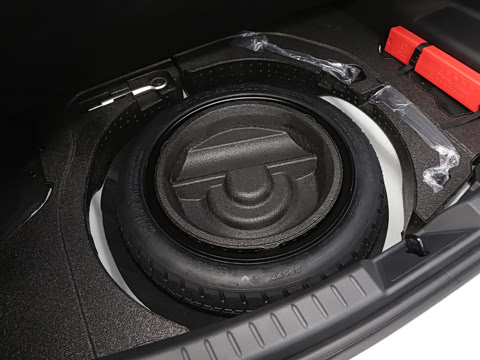 2025�� 2.0L �Զ����Ű�