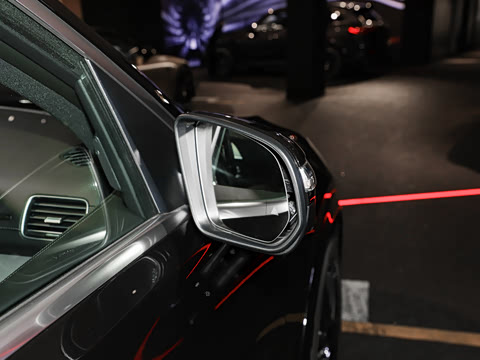 2025�� AMG GLE 63 S 4MATIC+