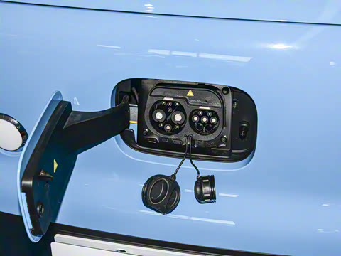 2025�� ������