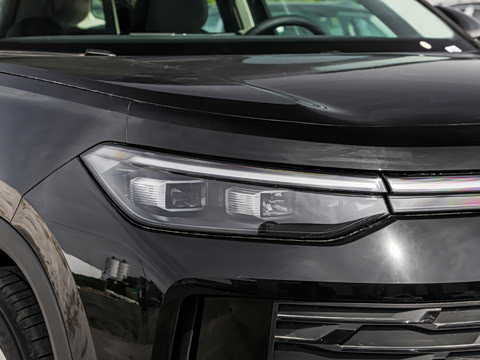 2026�� �Ŀ� ̽��L 300TSI ������Ӣ