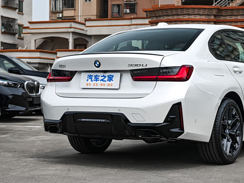 2026�� 330Li ������ M�˶���ҹ��װ
