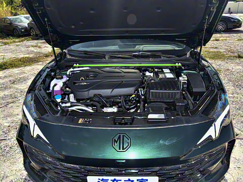 2026�� 2.0T Trophy+ �����˶���