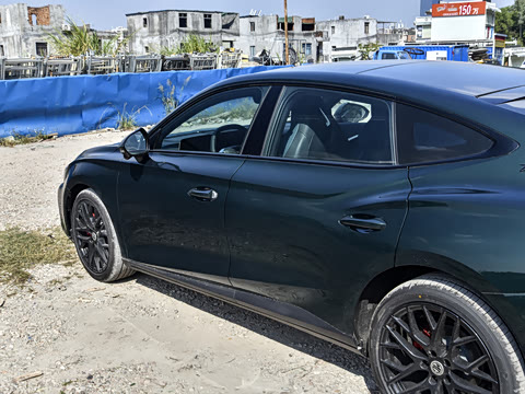 2026�� 2.0T Trophy+ �����˶���