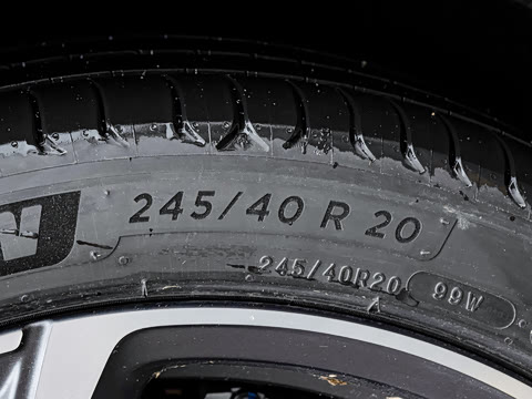 2026�� 100kWh Touring