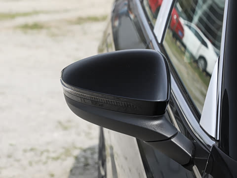 2026�� L 300TSI DSG ������