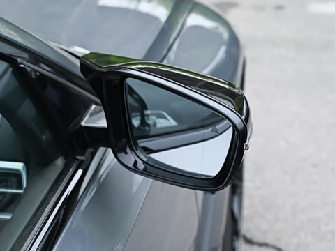 2026�� M3���а� M xDrive ������