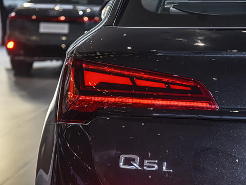 2026�� 45�����ذ� 40 TFSI ʱ�ж�����