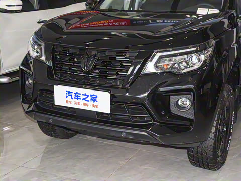 2025�� 2.0T ��������ʿ��