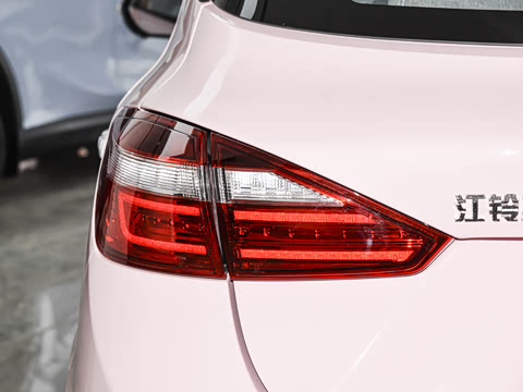 2025�� Plus 330KM������