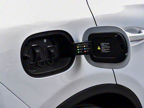 2025�� �Ǽݰ� DM-i 175KM ������