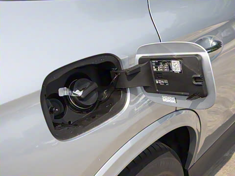 2025�� �Ŀ� GLC 260 L 4MATIC ������