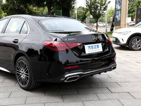 2026�� �Ŀ� C 260 L �˶���