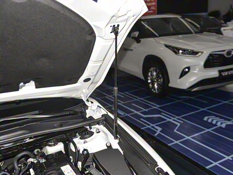 2026�� 2.0E ��Ӣ��